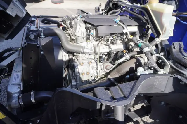 三菱 キャンター 2PG-FEB90(2WD)の写真13