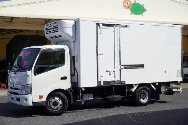 日野 デュトロ 2RG-XZU712M(2WD)の写真1