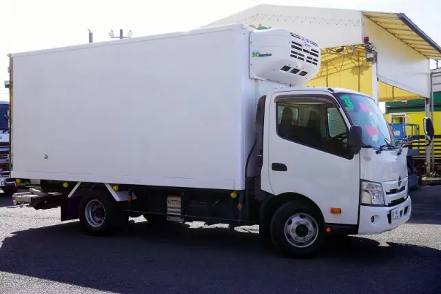 日野 デュトロ 2RG-XZU712M(2WD)の写真6