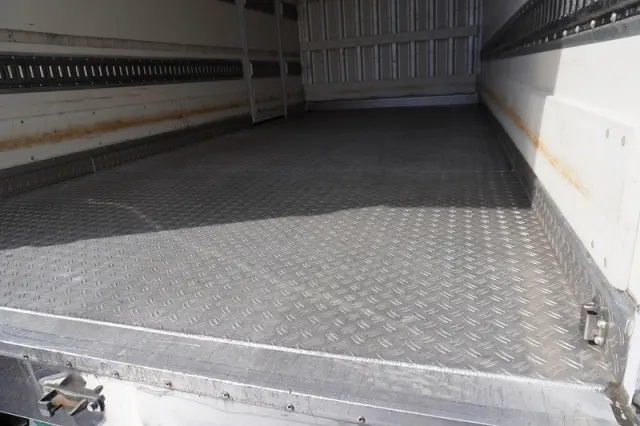 日野 デュトロ 2RG-XZU712M(2WD)の写真22