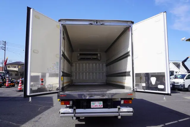 日野 デュトロ 2RG-XZU712M(2WD)の写真31