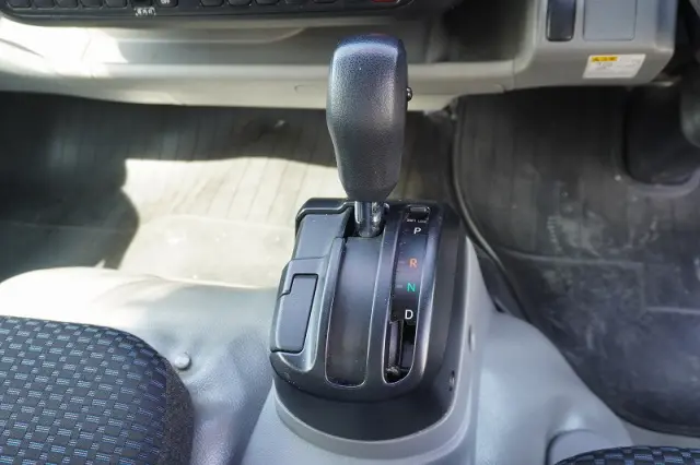 日野 デュトロ 2RG-XZU712M(2WD)の写真37