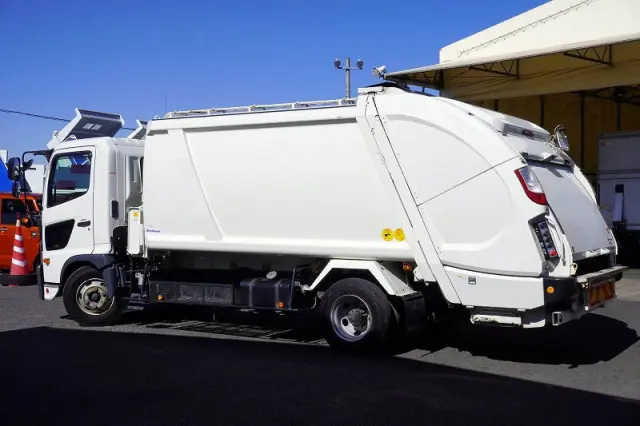 日野 レンジャー 2KG-FC2ABA(2WD)の写真7