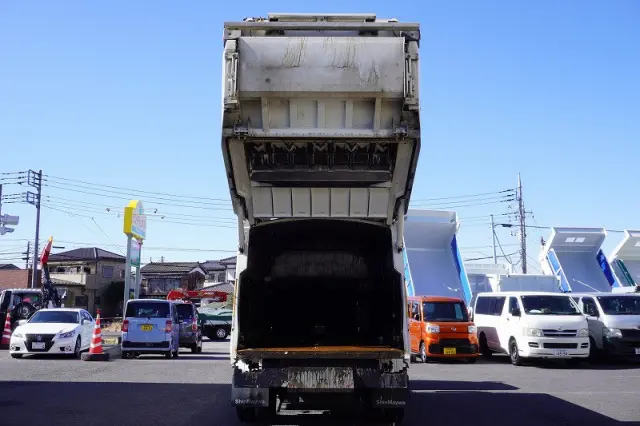 日野 レンジャー 2KG-FC2ABA(2WD)の写真25