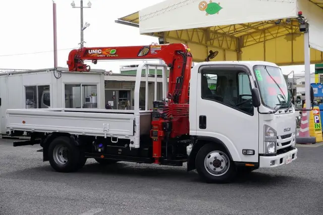 いすゞ エルフ 2RG-NMS88AR(4WD)の写真6