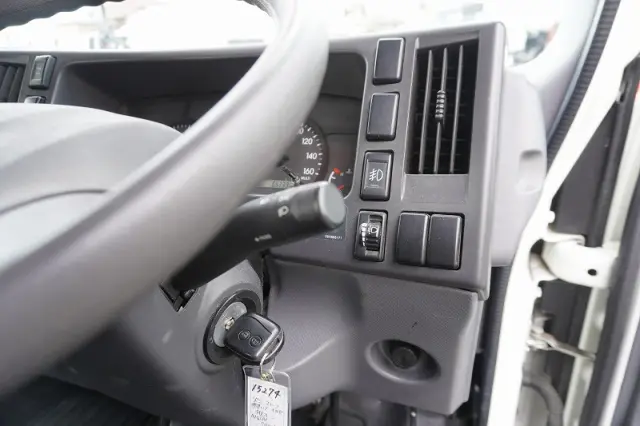 いすゞ エルフ 2RG-NMS88AR(4WD)の写真35