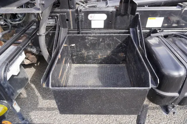 いすゞ フォワード TKG-FRR90S2(2WD)の写真12