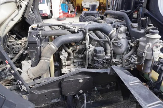 いすゞ フォワード TKG-FRR90S2(2WD)の写真14