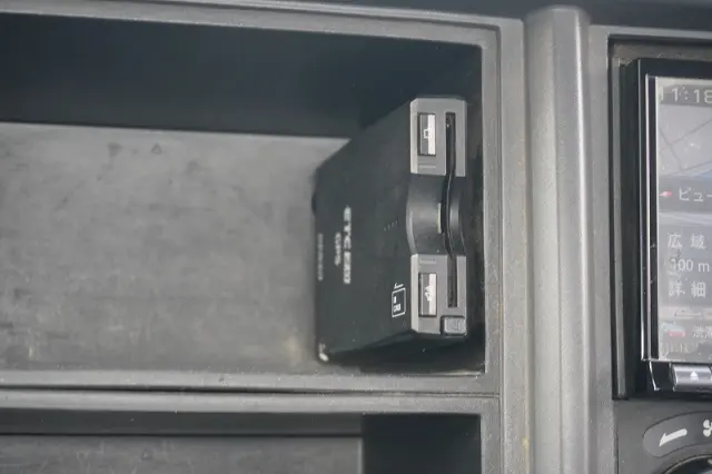 いすゞ フォワード TKG-FRR90S2(2WD)の写真28