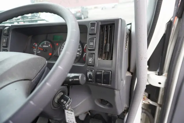 いすゞ フォワード TKG-FRR90S2(2WD)の写真29