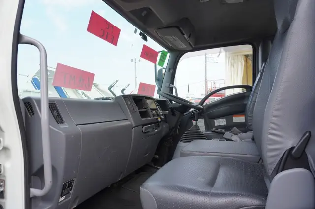 いすゞ フォワード TKG-FRR90S2(2WD)の写真33