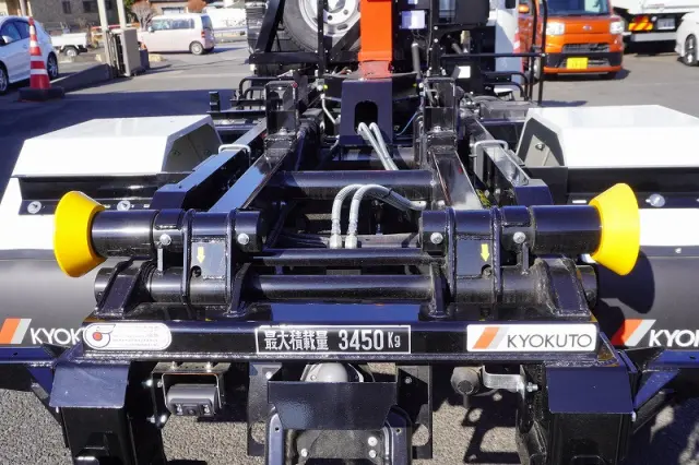 三菱 ファイター 2KG-FK72F(2WD)の写真19