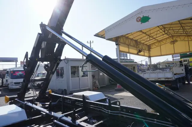 三菱 ファイター 2KG-FK72F(2WD)の写真22