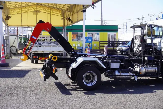 三菱 ファイター 2KG-FK72F(2WD)の写真23