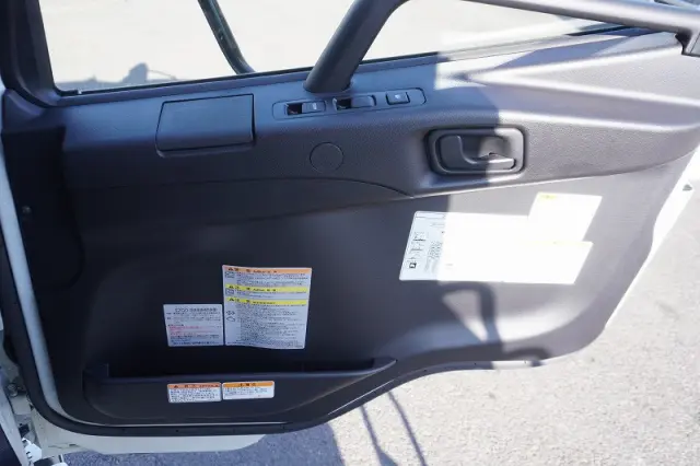 三菱 ファイター 2KG-FK72F(2WD)の写真30