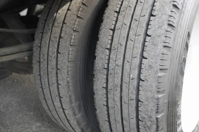 いすゞ エルフ TKG-NLR85AN(2WD)の写真10