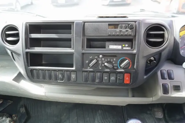 日野 デュトロ TKG-XZU700X(2WD)の写真33