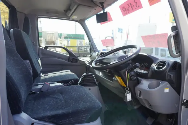 日野 デュトロ TDG-XZU720M(2WD)の写真40
