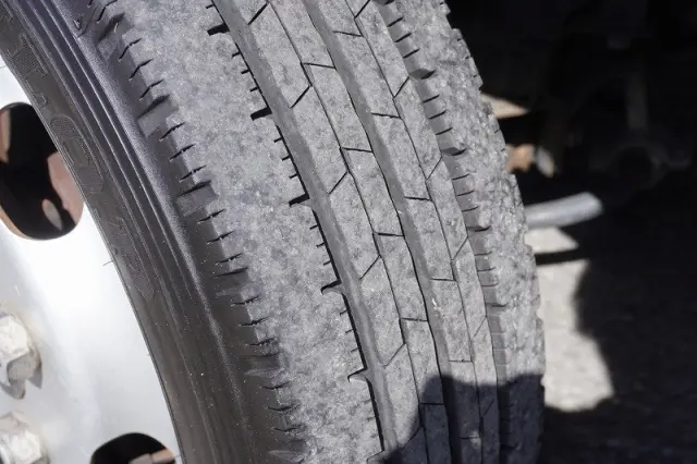 日野 デュトロ 2RG-XZC605M(2WD)の写真9