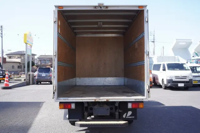 日野 デュトロ 2RG-XZC605M(2WD)の写真17