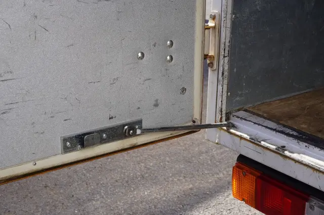 日野 デュトロ 2RG-XZC605M(2WD)の写真23