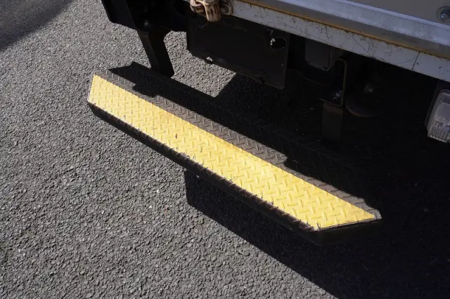 日野 デュトロ 2RG-XZC605M(2WD)の写真25