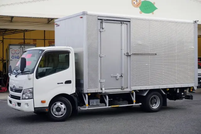 日野 デュトロ TKG-XZU710M(2WD)の写真1