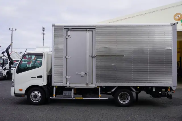 日野 デュトロ TKG-XZU710M(2WD)の写真3