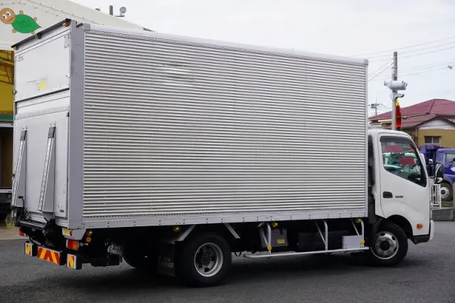 日野 デュトロ TKG-XZU710M(2WD)の写真8