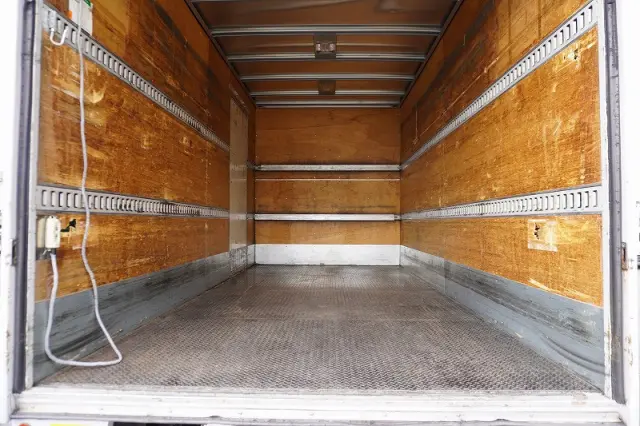 日野 デュトロ TKG-XZU710M(2WD)の写真21