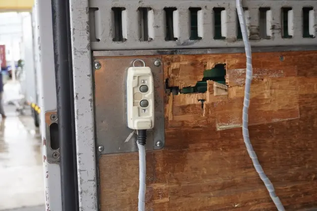 日野 デュトロ TKG-XZU710M(2WD)の写真25