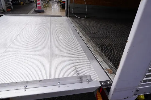 日野 デュトロ TKG-XZU710M(2WD)の写真28