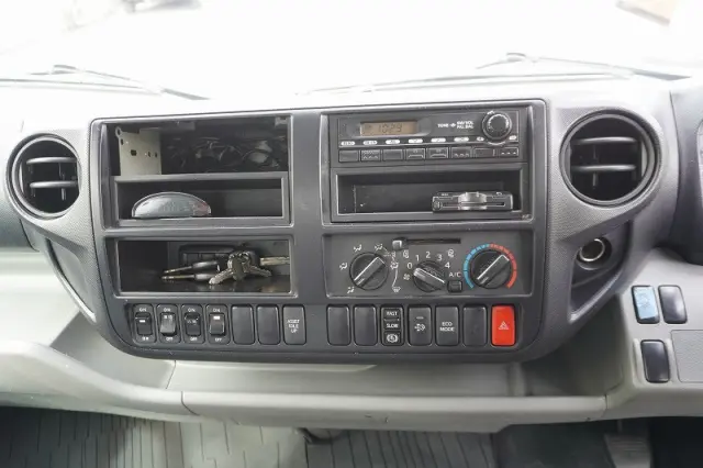 日野 デュトロ TKG-XZU710M(2WD)の写真35