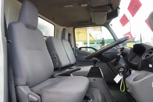 日野 デュトロ TKG-XZU710M(2WD)の写真40