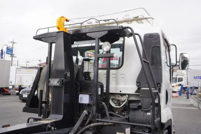 いすゞ フォワード TKG-FRR90S2(2WD)の写真20