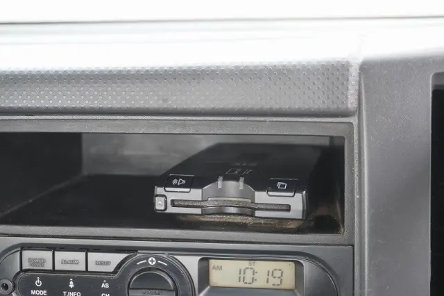 いすゞ フォワード TKG-FRR90S2(2WD)の写真28