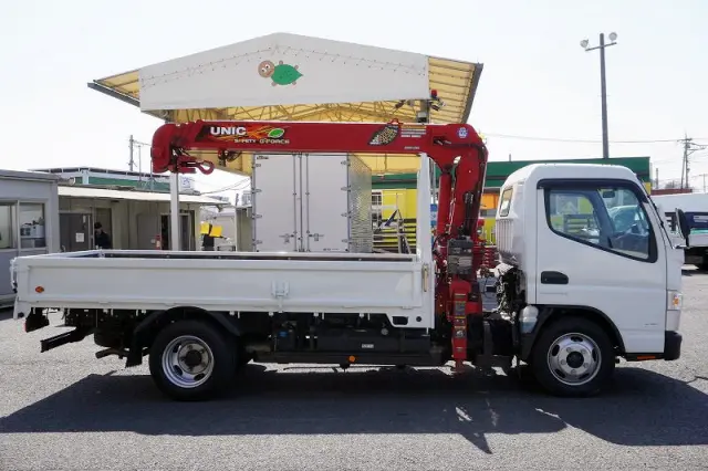 三菱 キャンター TPG-FEA50(2WD)の写真5