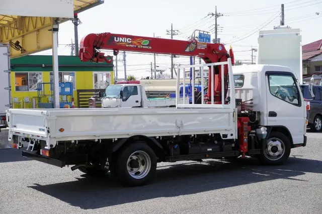 三菱 キャンター TPG-FEA50(2WD)の写真8