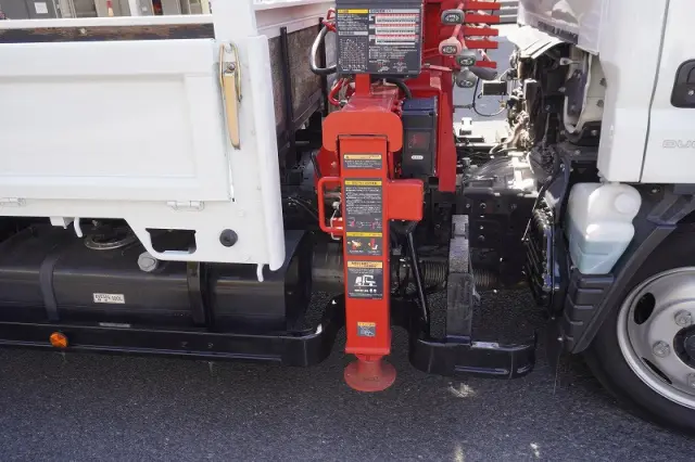 三菱 キャンター TPG-FEA50(2WD)の写真24