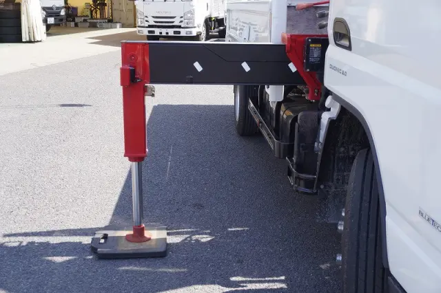 三菱 キャンター TPG-FEA50(2WD)の写真26