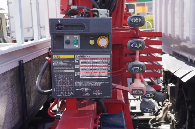 三菱 キャンター TPG-FEA50(2WD)の写真30