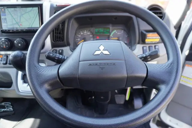 三菱 キャンター TPG-FEA50(2WD)の写真34