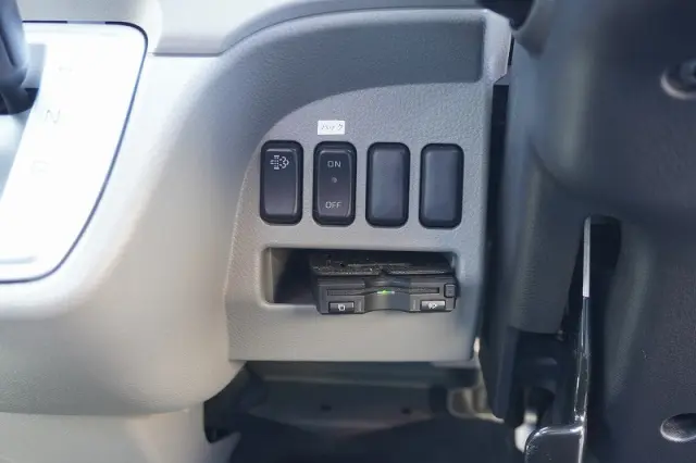 三菱 キャンター TPG-FEA50(2WD)の写真37