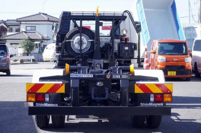 三菱 ファイター 2KG-FK72F(2WD)の写真4