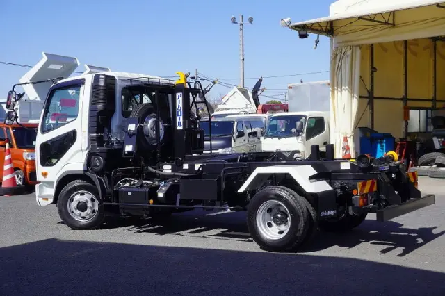 三菱 ファイター 2KG-FK72F(2WD)の写真7