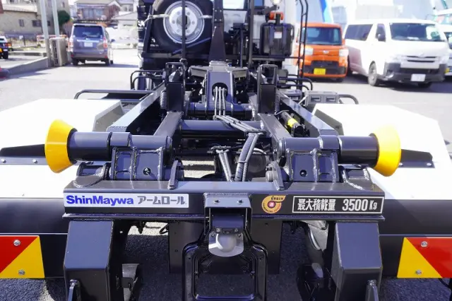 三菱 ファイター 2KG-FK72F(2WD)の写真19