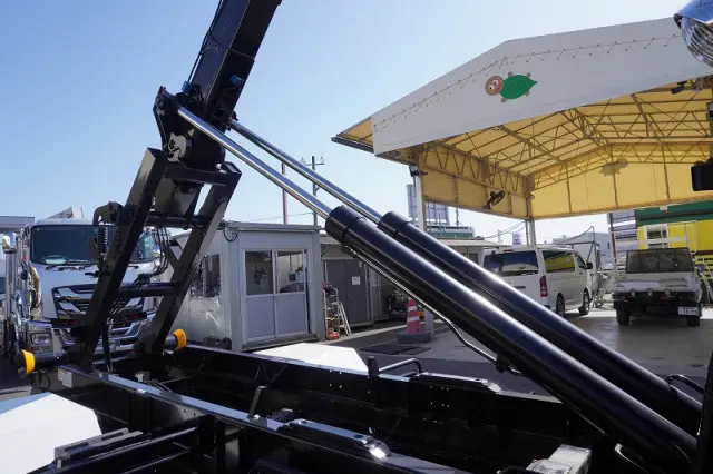 三菱 ファイター 2KG-FK72F(2WD)の写真22