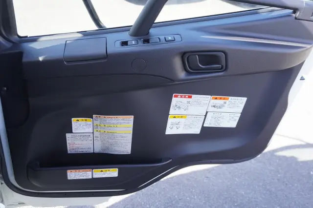 三菱 ファイター 2KG-FK72F(2WD)の写真30