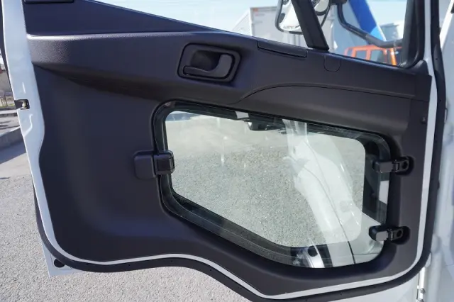 三菱 ファイター 2KG-FK72F(2WD)の写真35