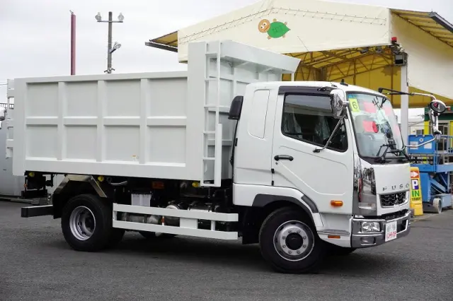 三菱 ファイター 2KG-FK62FZ(2WD)の写真6